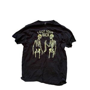 Celebrate Halloween T-shirt T-shirt I Got Your Back Womens Mens Large Skeletons